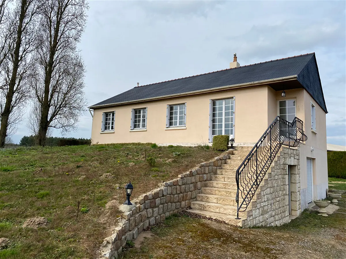 maisonà LA CHAPELLE D ALIGNE