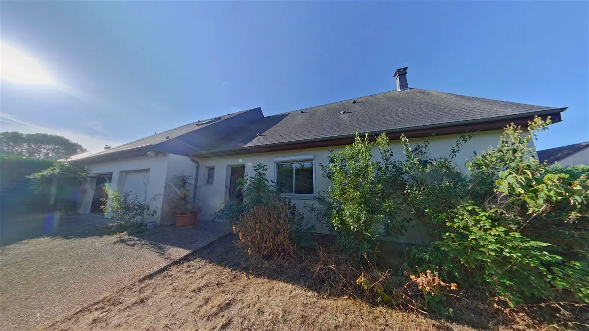 Maison 5 pièces 152 m² · à Chatellerault 86100 · 152 m² · 139 000 €
