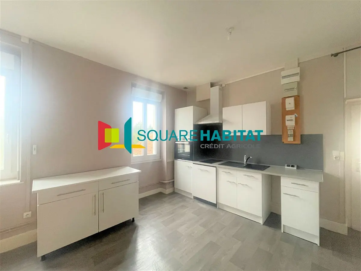 appartementà CERCY LA TOUR