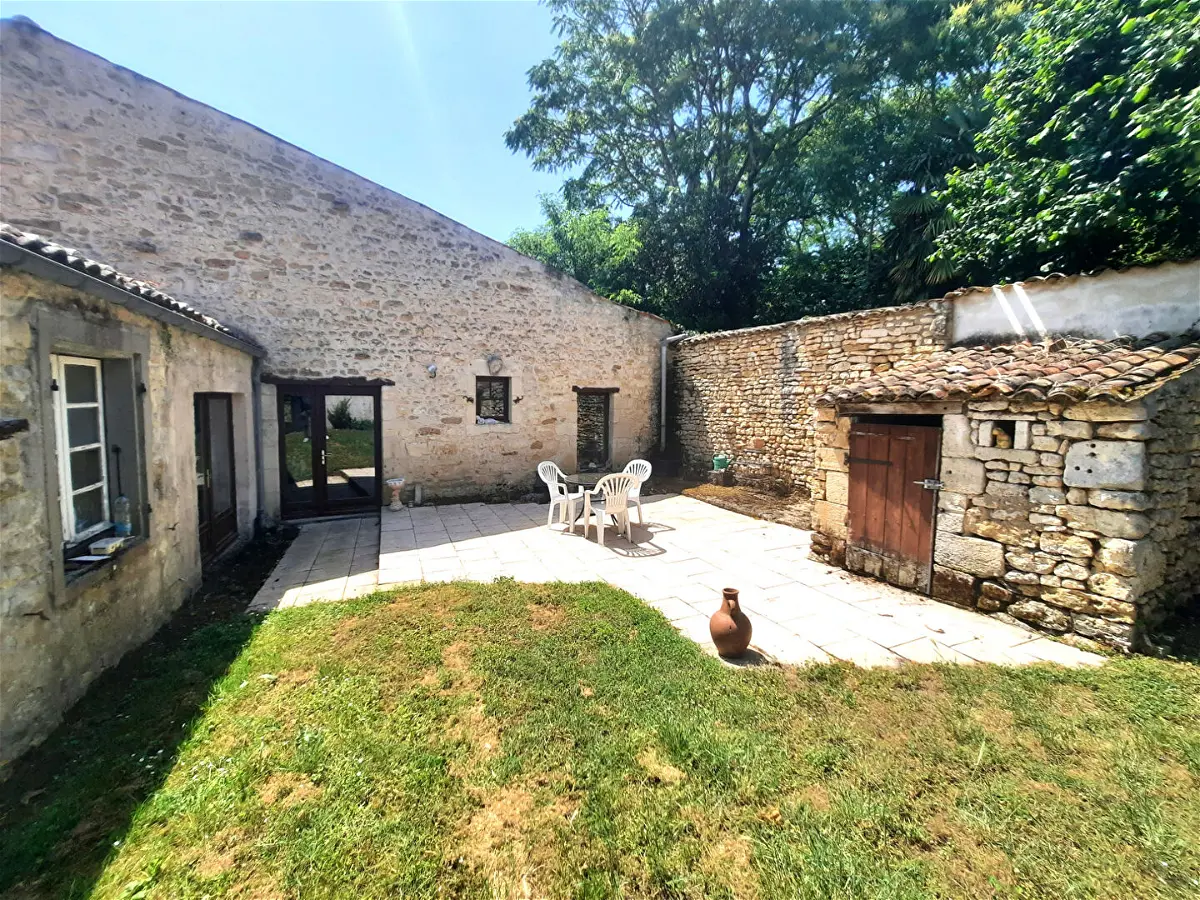 Achat maisonà GEMOZAC