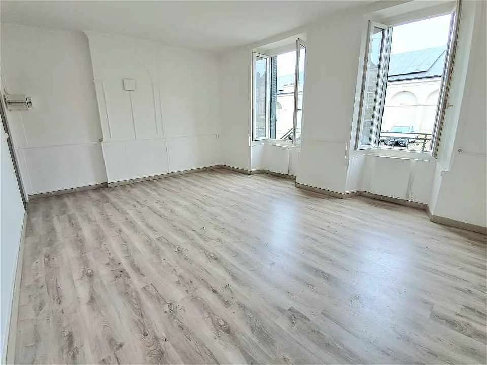 appartementà BRIENON SUR ARMANCON