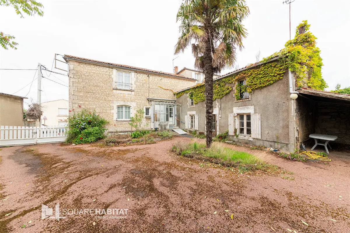 Achat maisonà FONTENAY LE COMTE