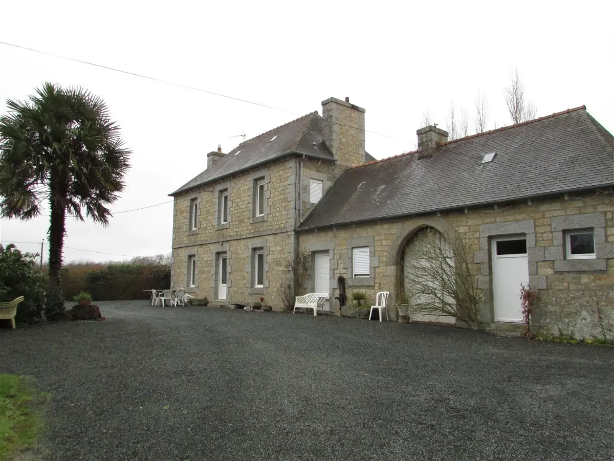 maisonà PEDERNEC