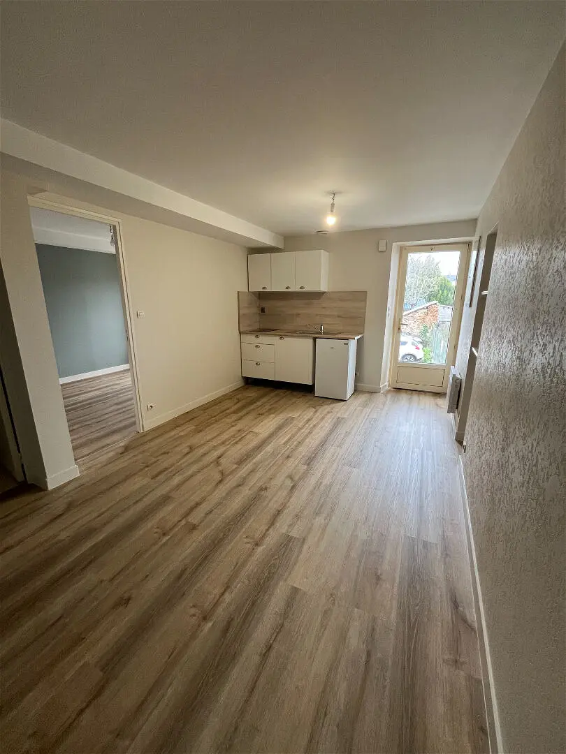 Appartement 2 pièces 32 m² · à Segré-en-Anjou Bleu · 32 m² · 370 €/mois