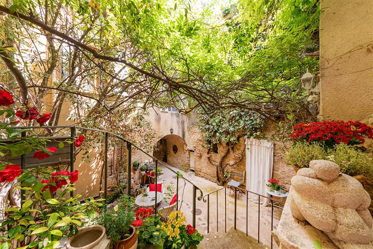 Achat maisonà LOURMARIN