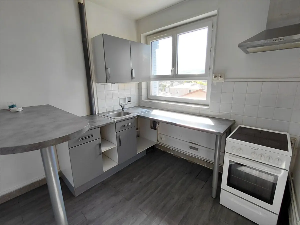 Appartement 3 pièces 67 m² · à Clermont-Ferrand · 66,9 m² · 600 €/mois