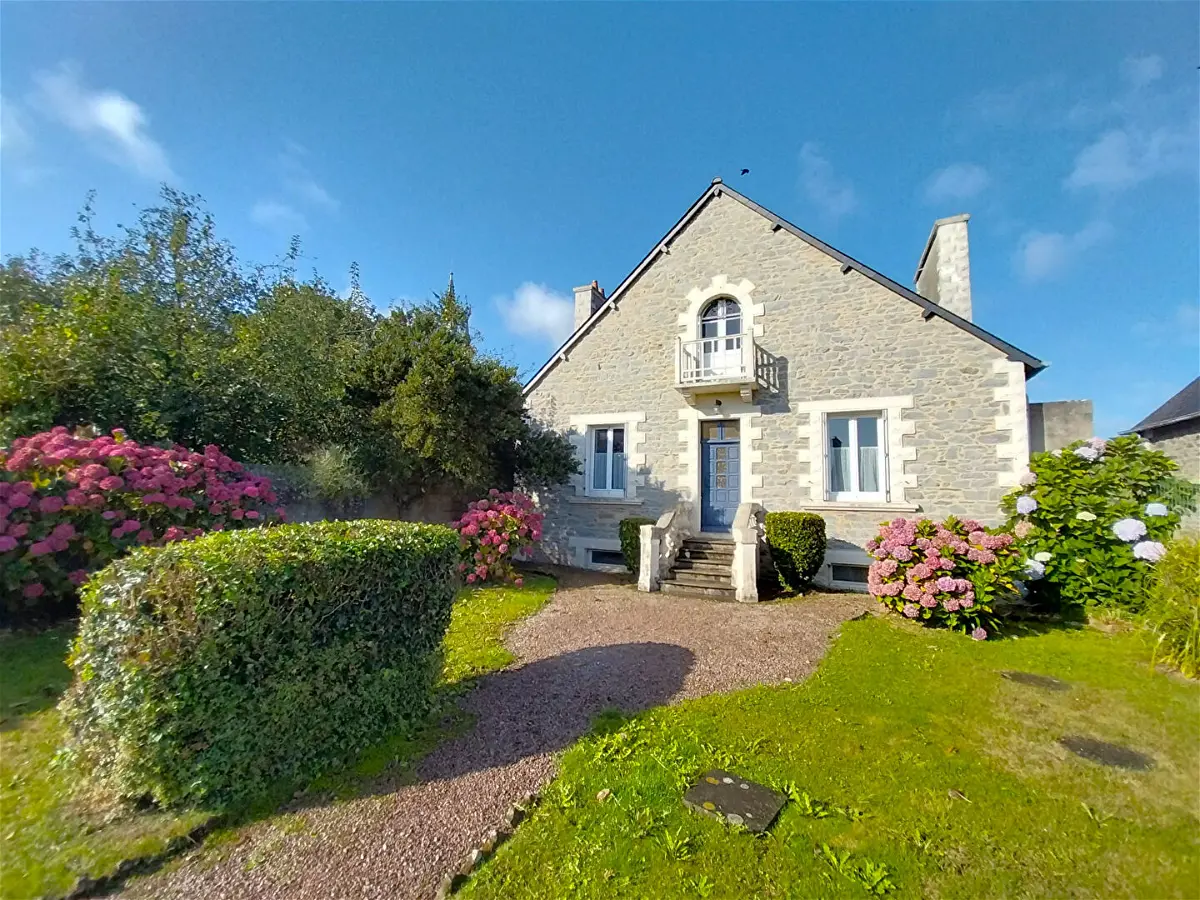 Achat maisonà PLOUGUIEL