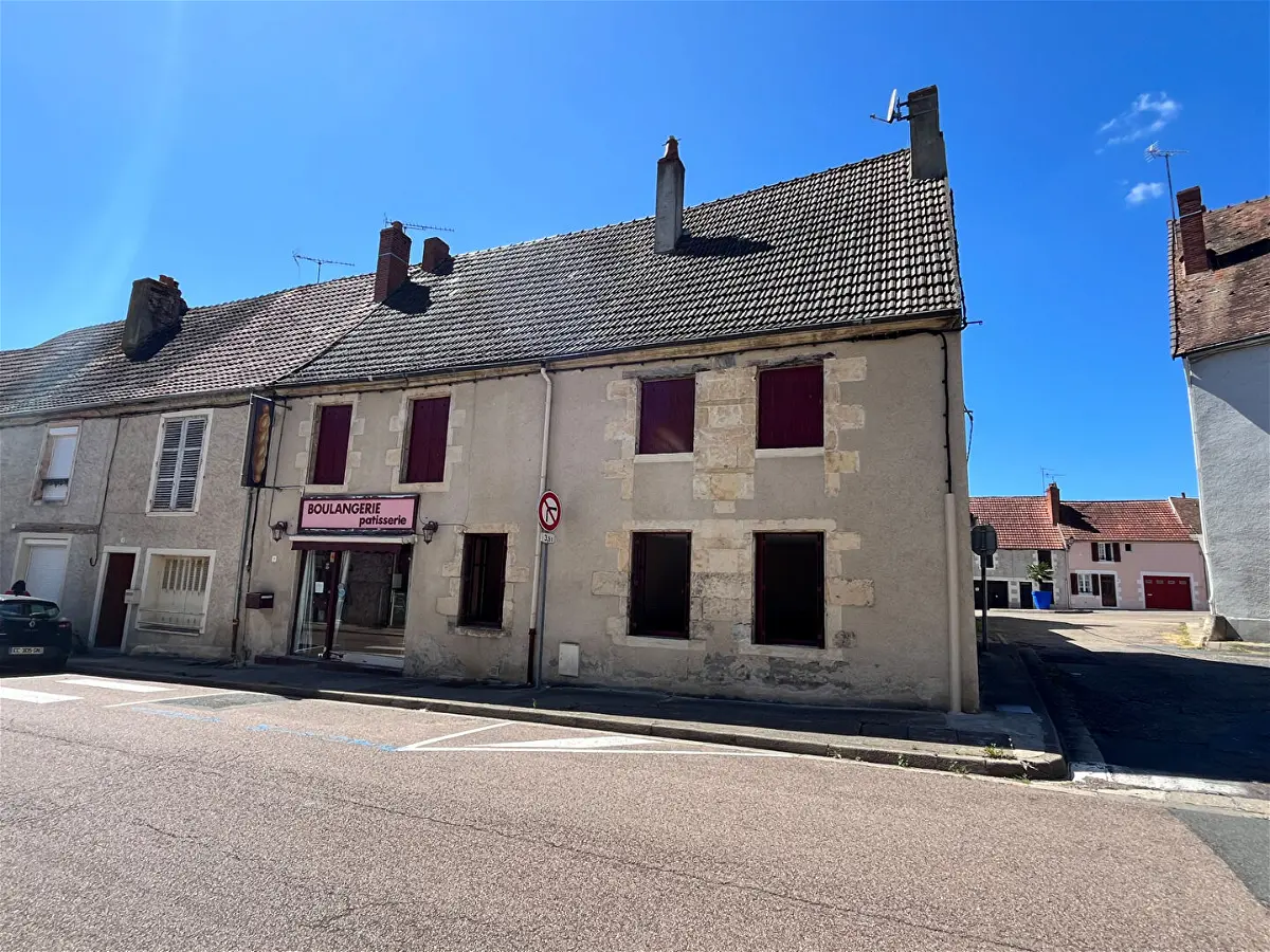 Achat maisonà SAINT PIERRE LE MOUTIER