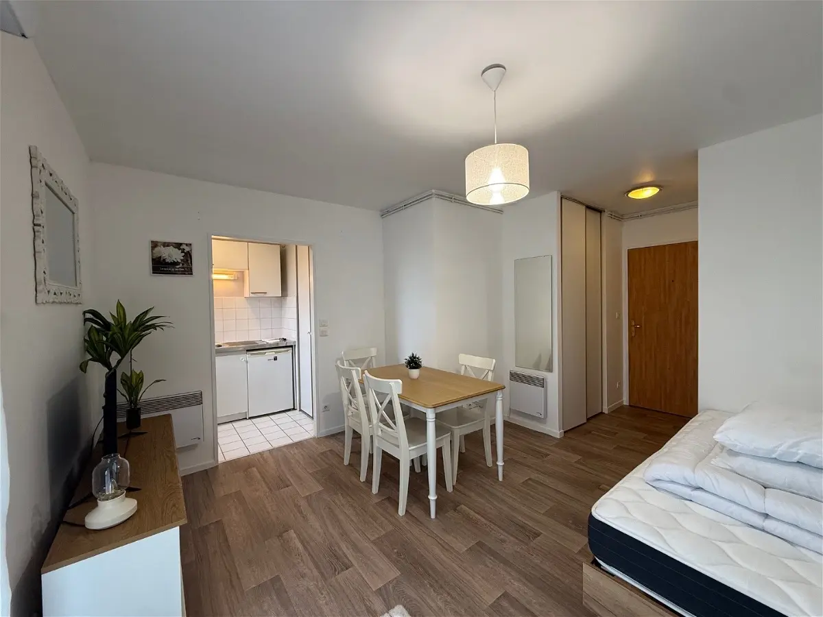 appartementà LA RICHE