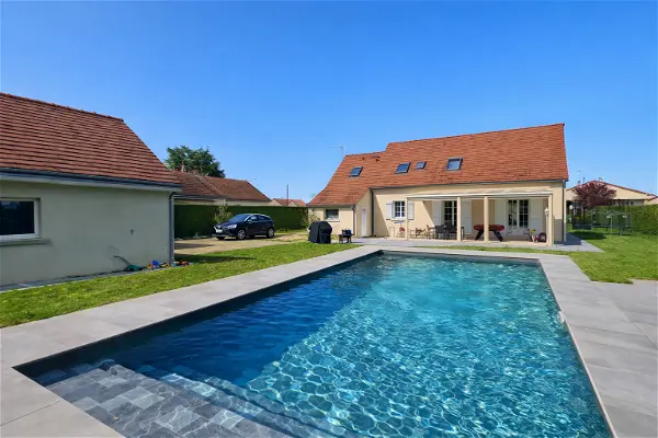 Achat maison 5 pièces - 152.38m² à Targe (86100)