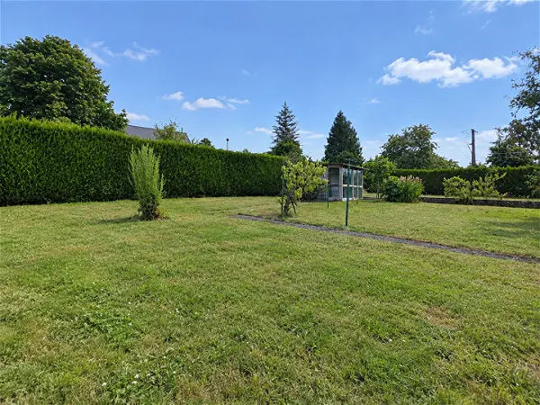 Terrain à vendre - LIGUEIL - 1060 m²