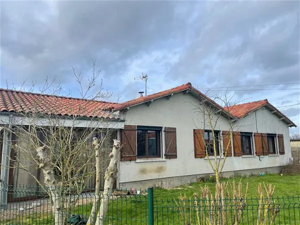 Maison à vendre - LA CHAPELLE BATON, 5 pièces