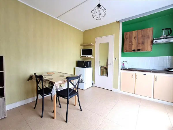 Location appartement 1 pièce - 21.33m² à Chaumont (52000)