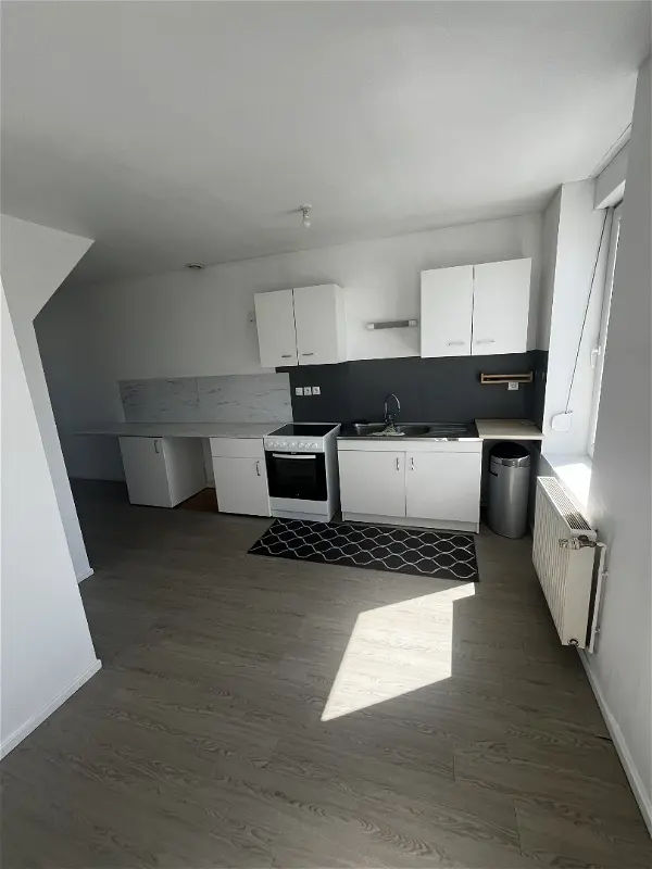 Appartement à louer - Loos, 3 pièces
