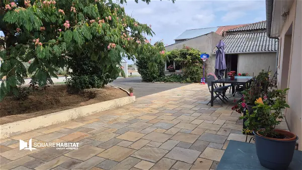 Maison à vendre - MONTREVAULT SUR EVRE, 5 pièces