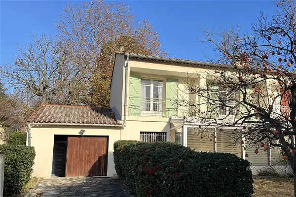 Achat maison 5 pièces - 95m² à Luynes (13080)
