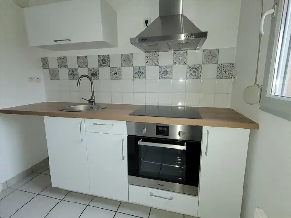 Appartement à louer - Valenciennes, 2 pièces