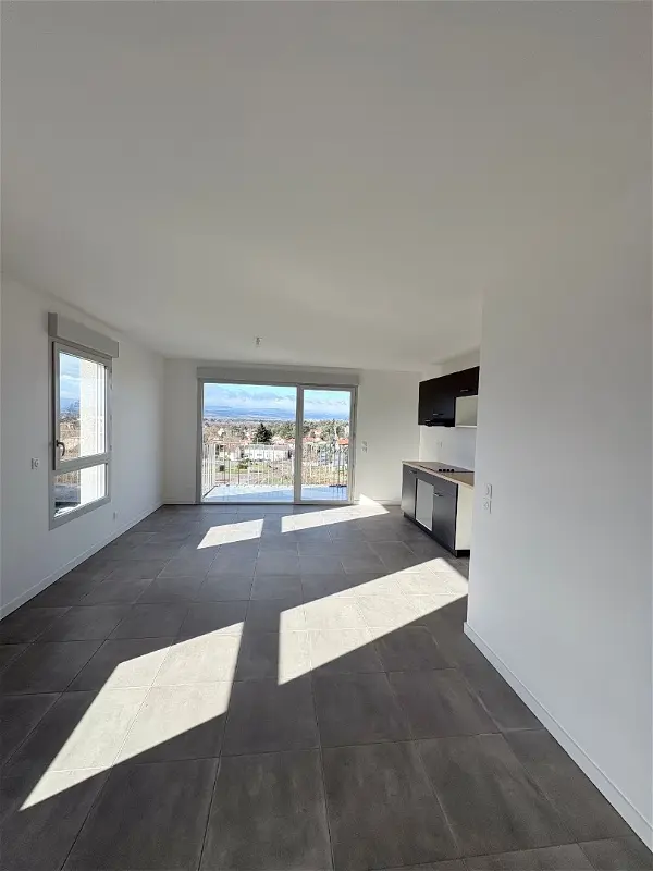 Location appartement 4 pièces - 86.42m² à Andrezieux boutheon (42160)