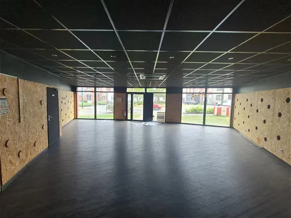 Local commercial à louer - HAUBOURDIN, 1 pièce