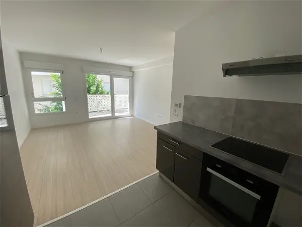 Appartement à louer - OSTWALD, 3 pièces