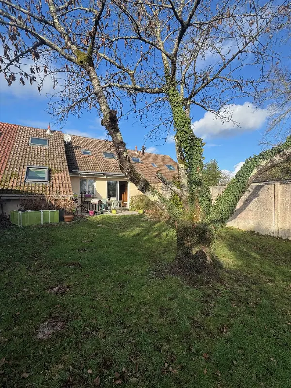 Maison à vendre - SPAY, 5 pièces