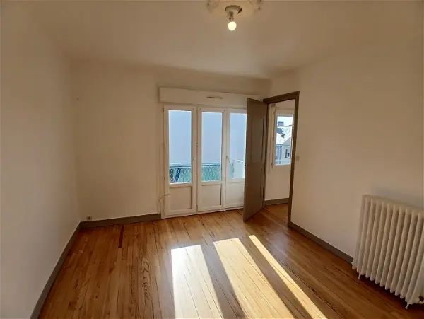 Appartement à louer - ST NAZAIRE, 3 pièces
