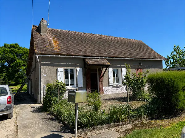 Maison à vendre - LA PUYE, 3 pièces