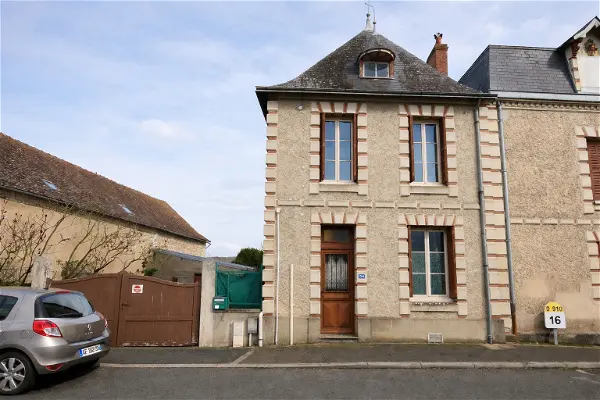 Maison à vendre - INGRANDES, 4 pièces
