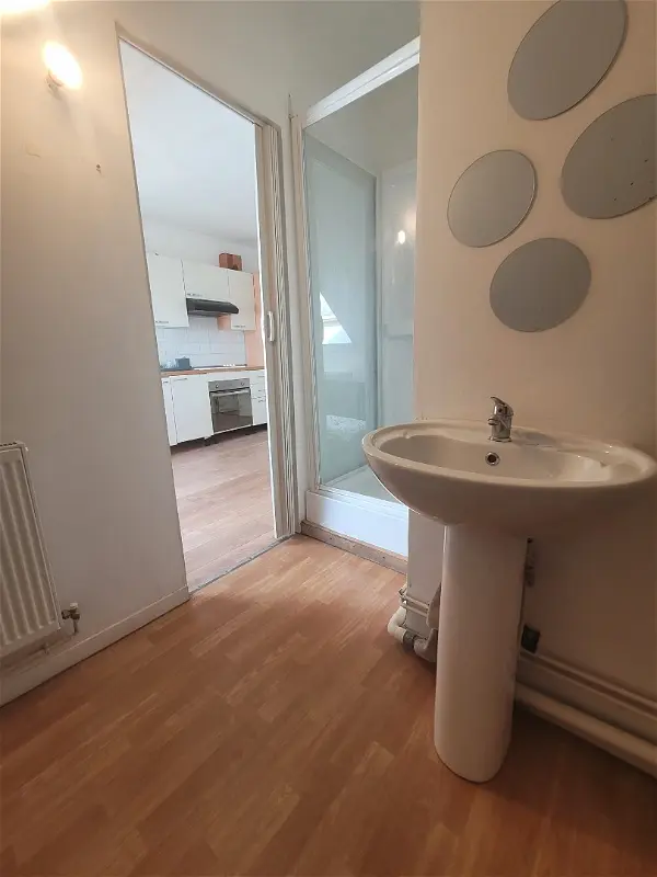 Appartement à louer - Maubeuge, 2 pièces