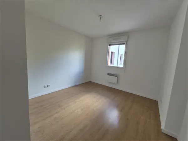 Appartement à louer - Valenciennes, 2 pièces