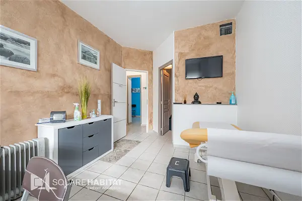 Appartement à vendre - BEAUREPAIRE, 3 pièces