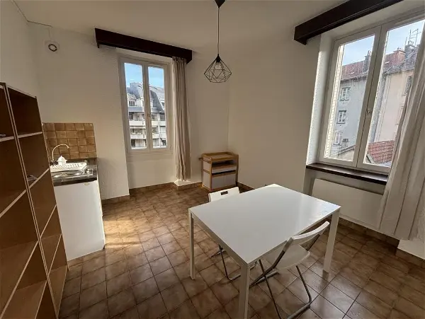 Appartement à louer - Grenoble, 1 pièce