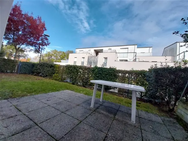 Appartement à louer - ST SEBASTIEN SUR LOIRE, 3 pièces