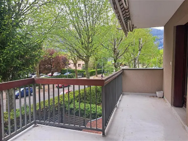 Appartement à louer - Fontaine, 4 pièces