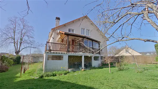 Maison à vendre - CHATELLERAULT, 8 pièces