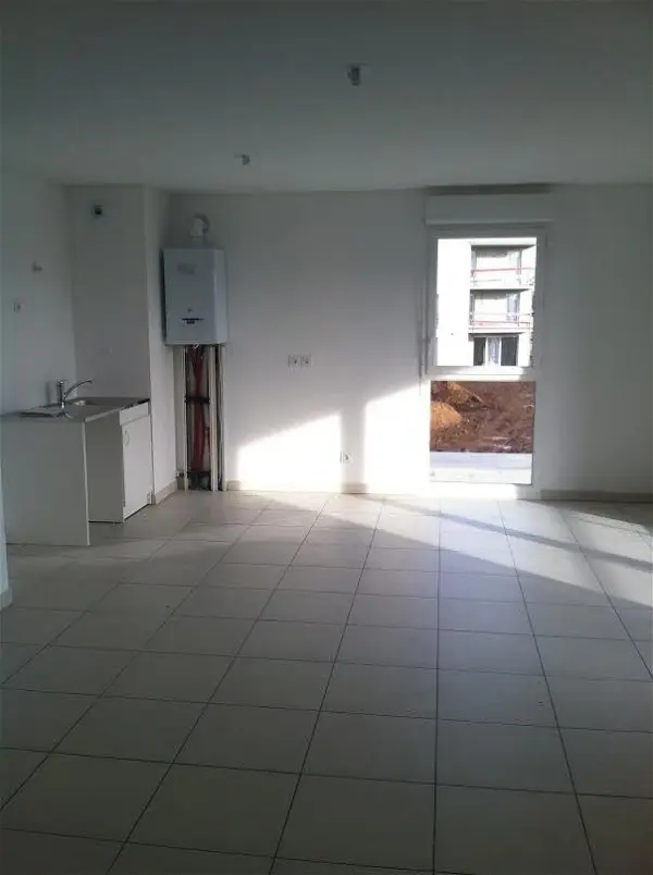 Location appartement 3 pièces - 59m² à Saint-priest (69800)