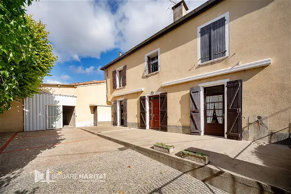 Achat maison 6 pièces - 231m² à Fronton (31620)