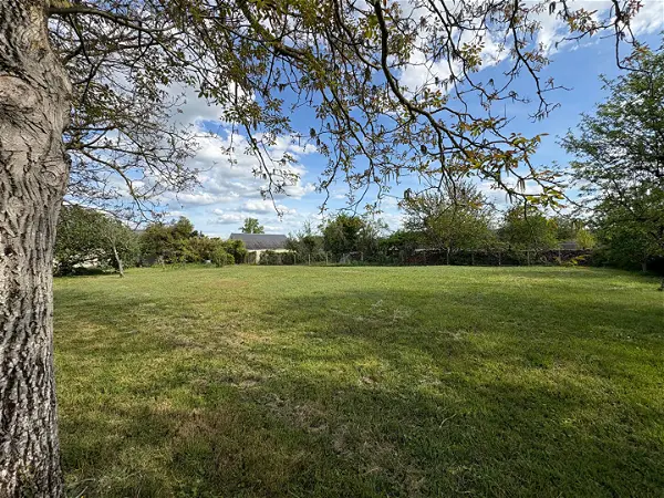Terrain à vendre - RESTIGNE - 1200 m²