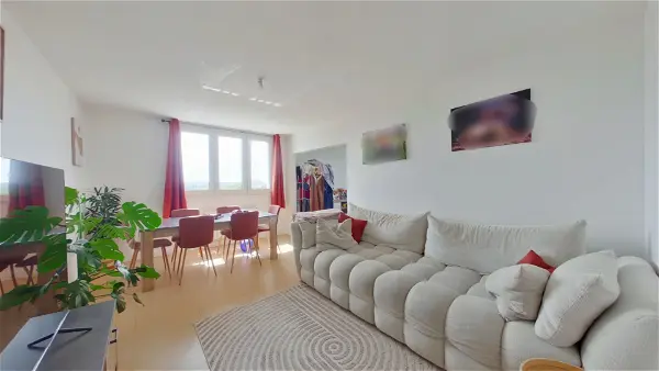Location appartement 4 pièces - 91.01m² à Chatellerault (86100)