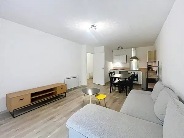 Appartement à louer - SAINT-PIERRE-DU-MONT, 2 pièces