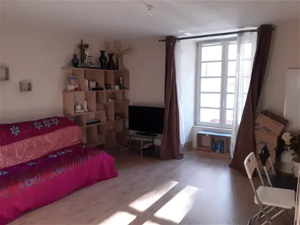 Appartement à louer - Embrun, 1 pièce