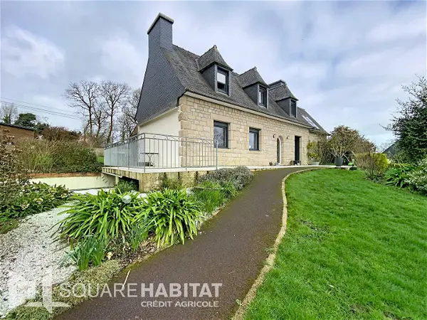 Achat maison 6 pièces - 140m² à Begard (22140)