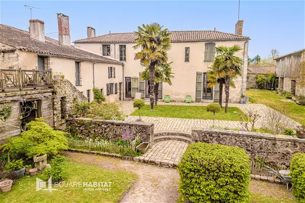 Maison à vendre - PALLUAU, 8 pièces