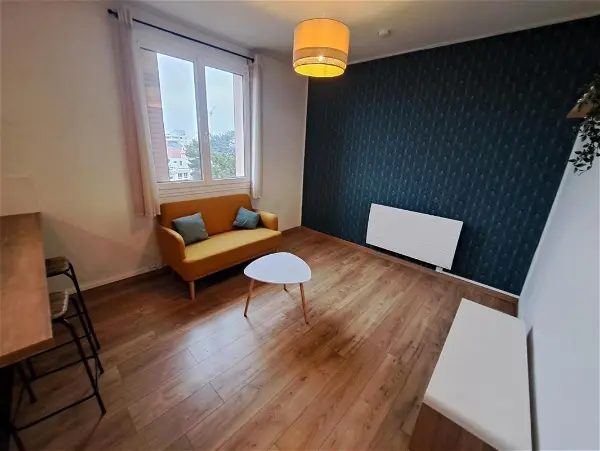 Appartement à louer - Lyon 3eme Arrondissement, 2 pièces