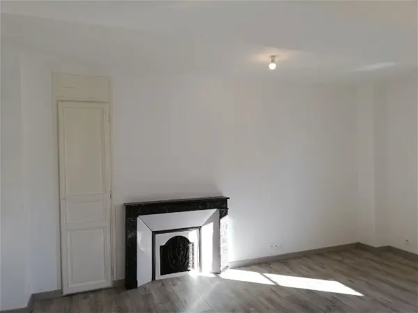 Location appartement 2 pièces - 45.14m² à Nogent sur seine (10400)
