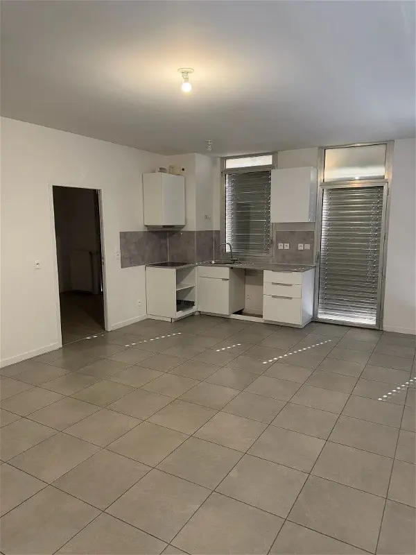 Location appartement 3 pièces - 64m² à Villeurbanne (69100)