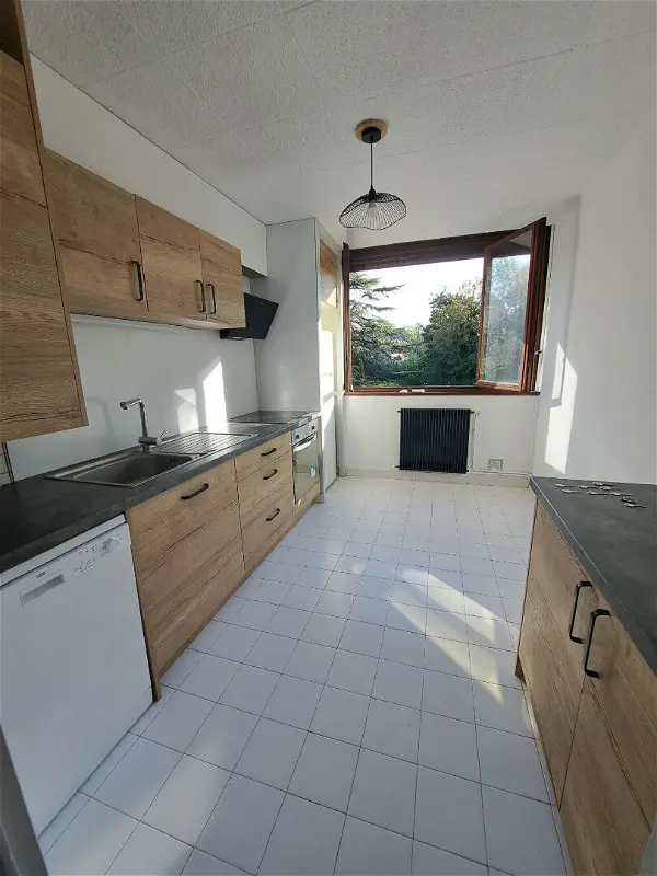 Achat appartement 4 pièces - 80m² à Meylan (38240)