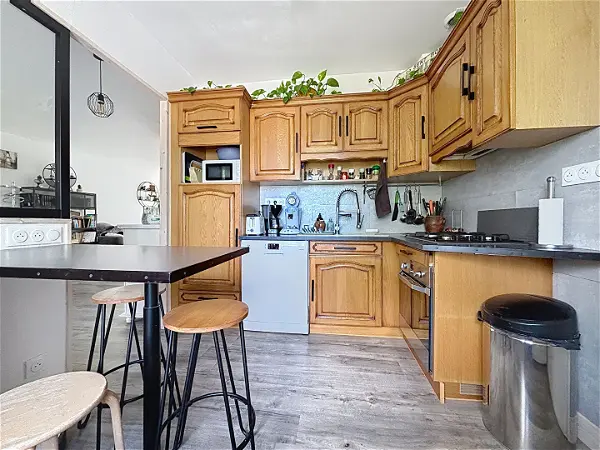 Maison à vendre - LAVAL, 4 pièces