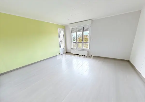 Appartement à louer - SAINT- BRIEUC, 3 pièces