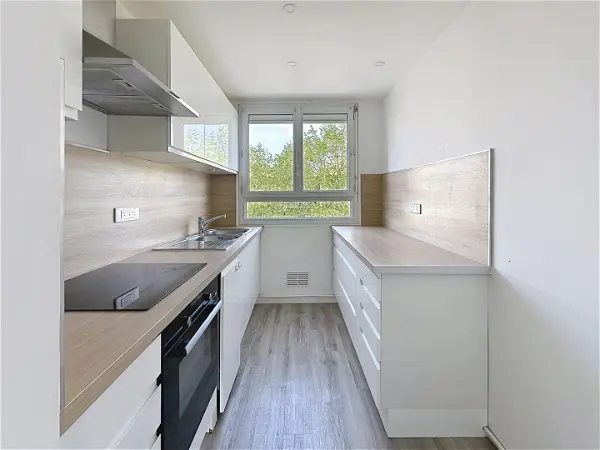 Appartement à louer - MERIGNAC, 4 pièces